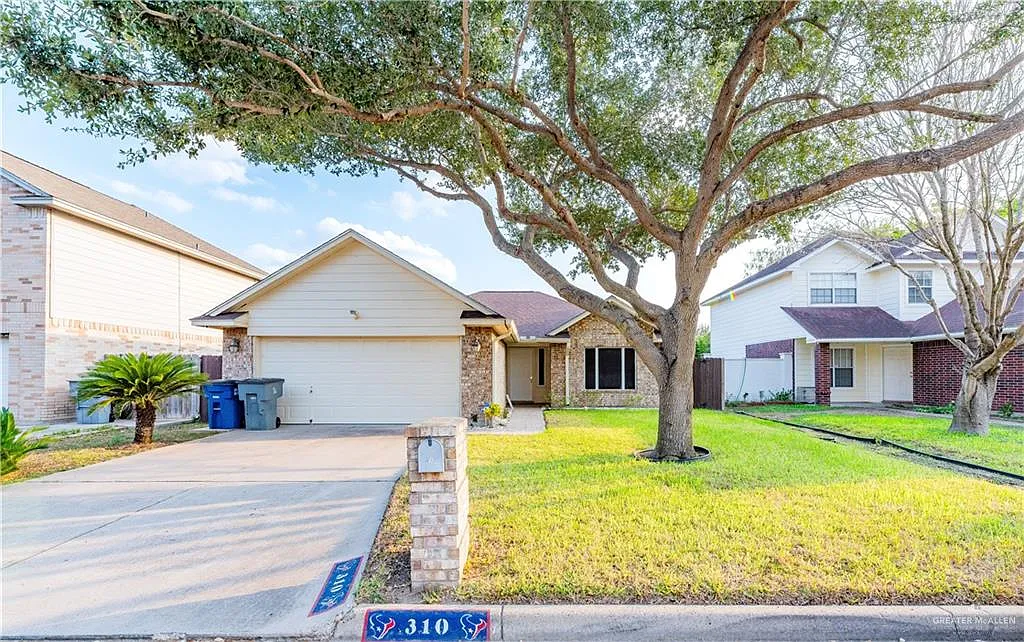 3 bed, 2.0 bath, 1707 sqft, $1,600 — Photo 2