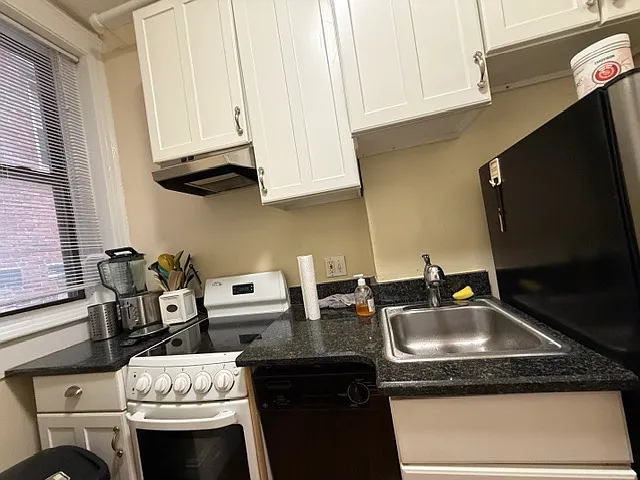 465 Park Dr #2 — Photo 23