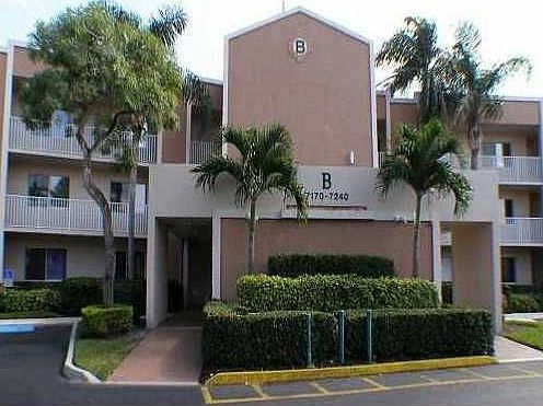 1st image of 7232 S Devon Dr #308
