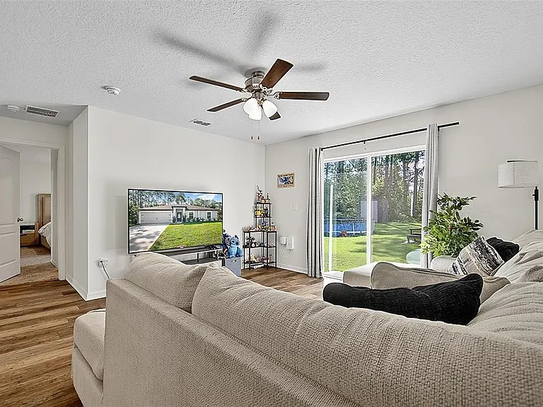 70 Pebble Beach Dr — Photo 18