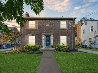 1059 Eastwood Ave SE, East Grand Rapids, MI 49506