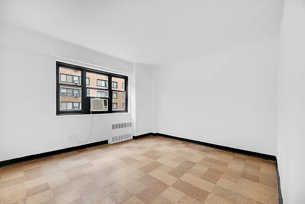 Sold by Bond New York | media 12