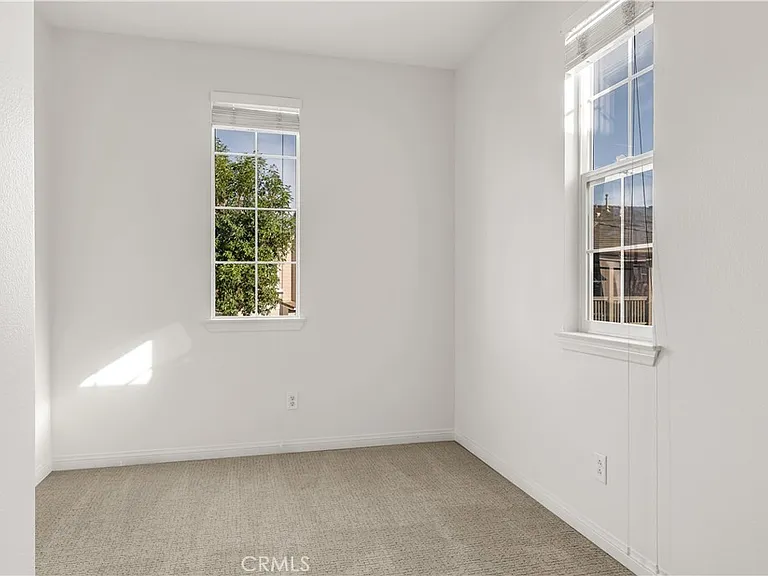 18945 Northern Dancer Ln — Photo 26