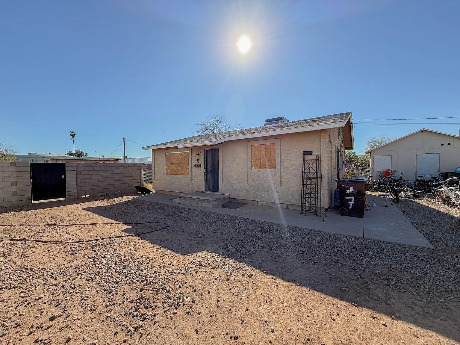 3442 E Melvin St — Photo 3