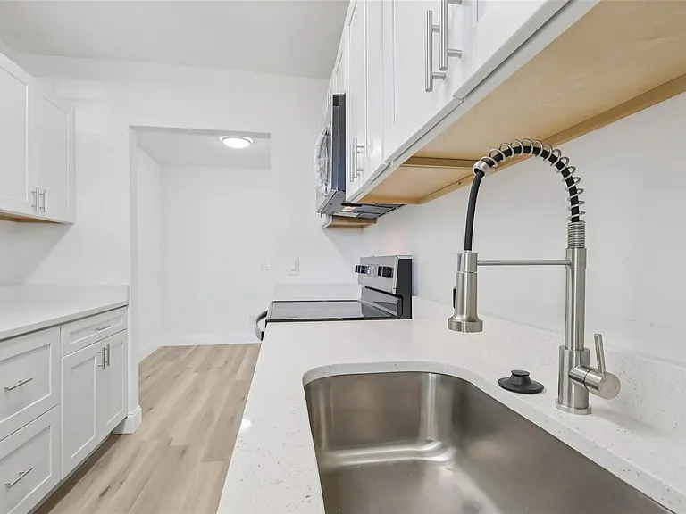 11147 Acme Dr #1 — Photo 8