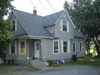2nd image of 959 Graafschap Rd