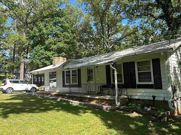 2nd image of 34 Cheyenne Dr