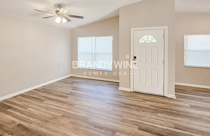 1013 E Eskimo Ave — Photo 3