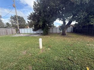 1001 SW 72nd Ct, Miami, FL 33144