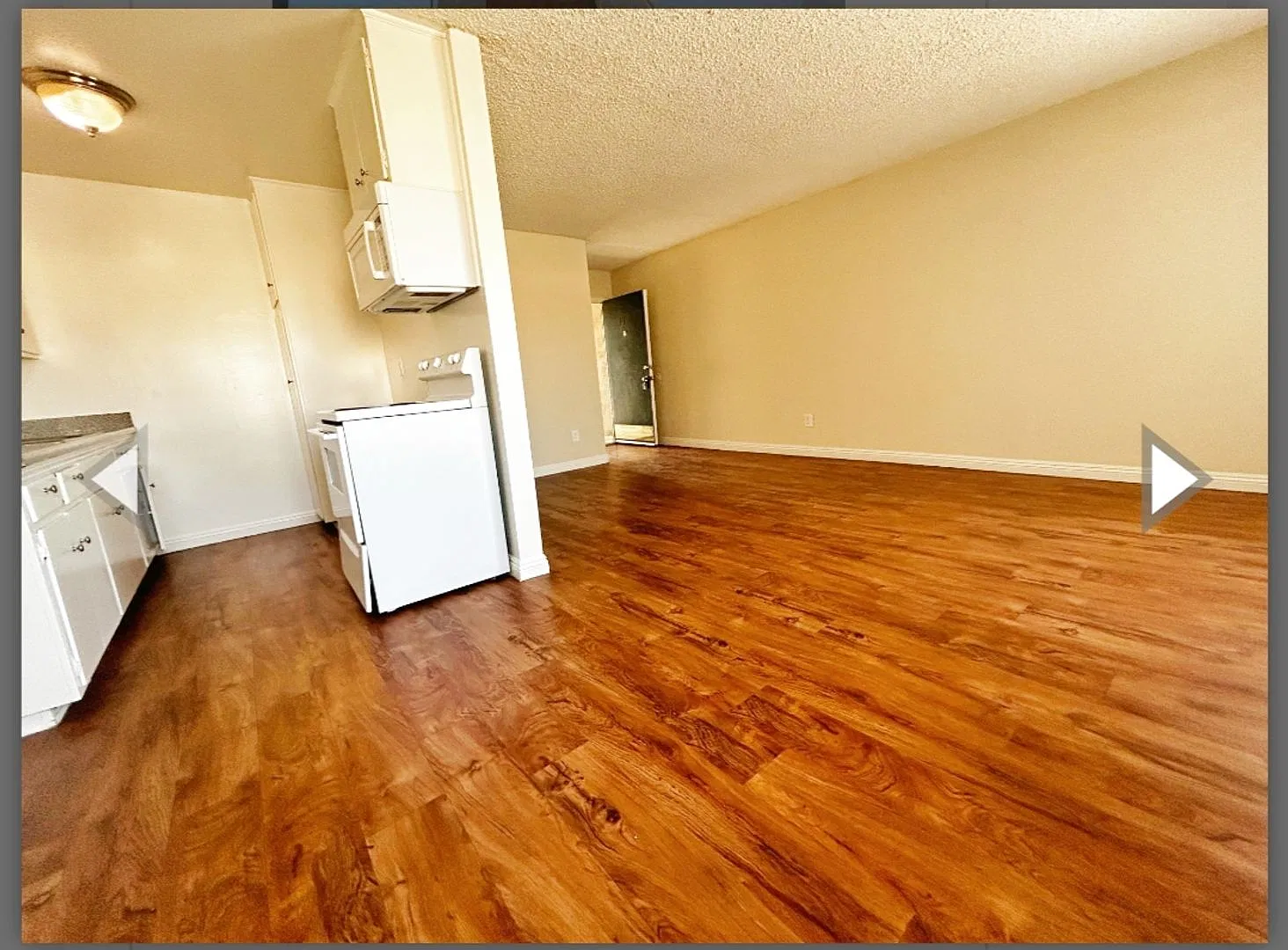 8361 Northgate Gardens — Photo 2