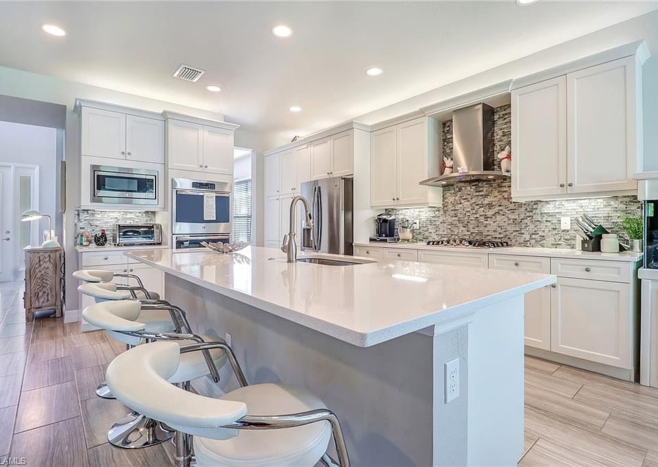 1st image of 4066 Aspen Chase Dr