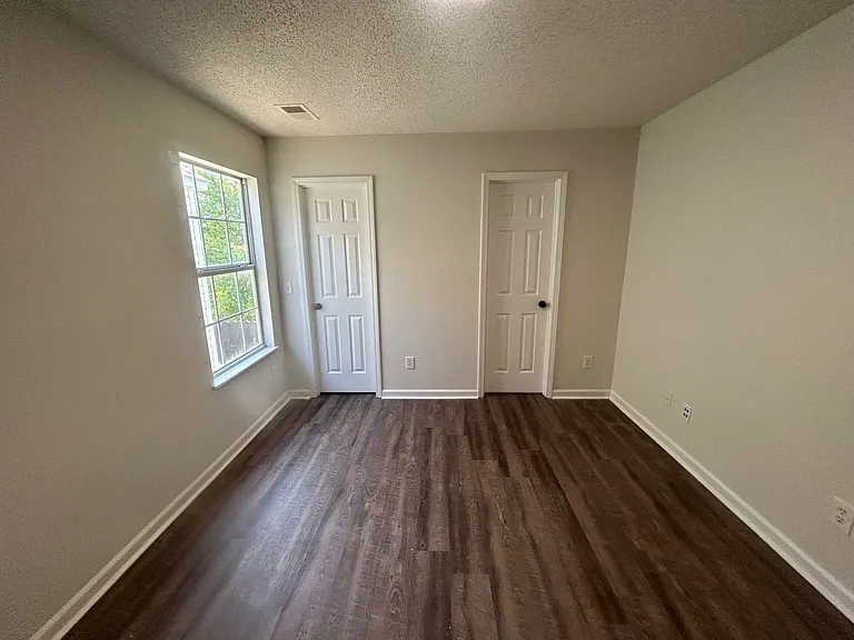 507 Summit Terrace Ct — Photo 20