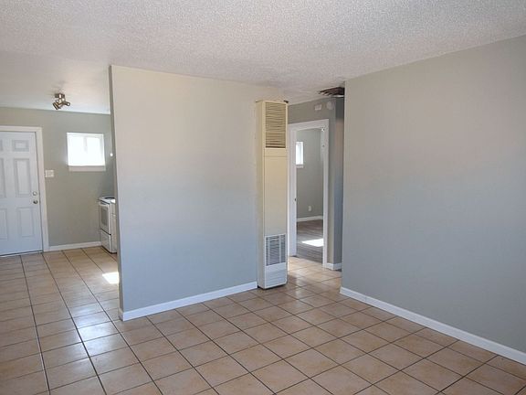 3rd image of 608 Alcazar St SE #D