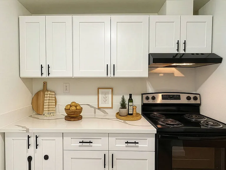 Liberty Apartments — Photo 4