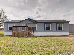 2203 County Road 357, La Vernia, TX 78121