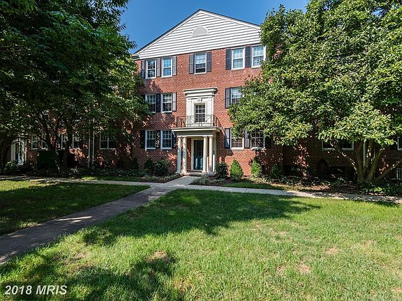 2nd image of 1509 Belle View Blvd APT C1