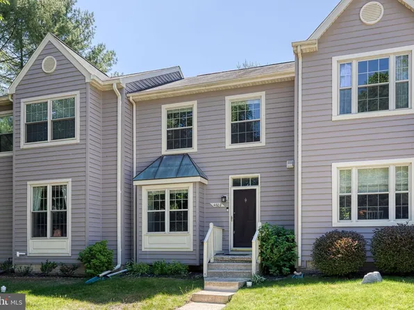 4602 Mews Dr, Owings Mills, MD 21117