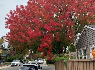 4451 F St, Sacramento, CA