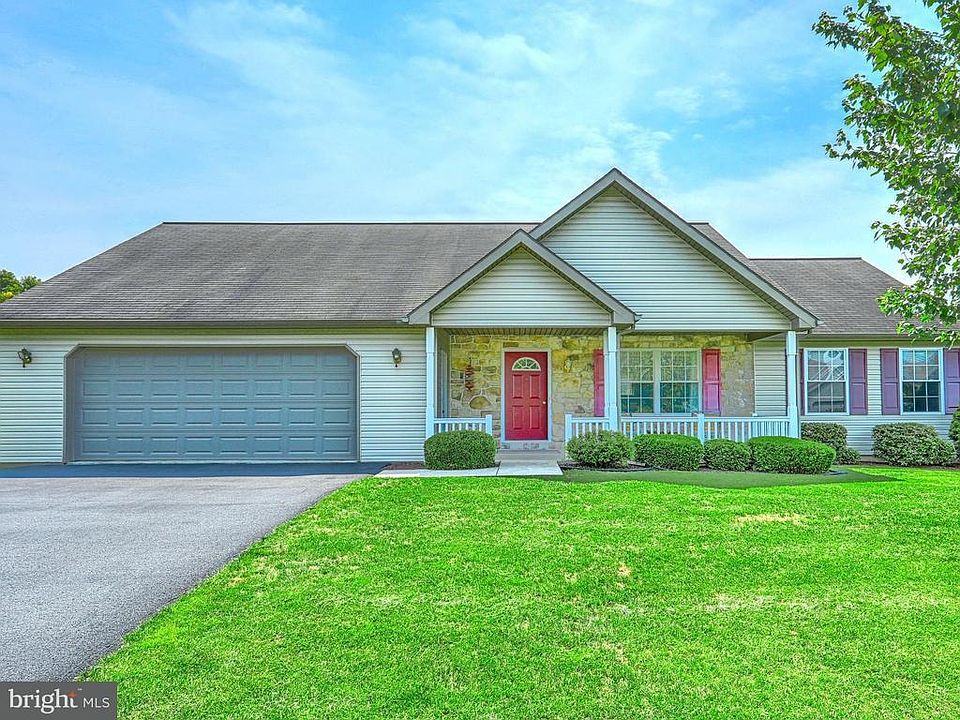 1st image of 1124 Willow Creek Dr