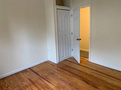 2nd image of 121 N 16th St #2