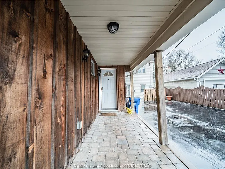 26 Kendall St — Photo 43