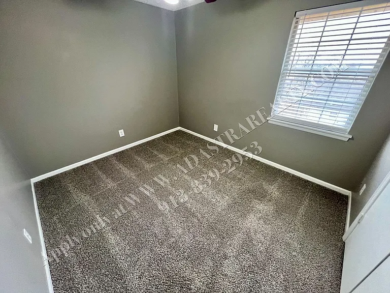 223 NW Barr Rd, Grain Valley, MO 64029 — Photo 11