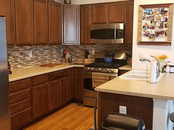 3rd image of 544 Casper Dr