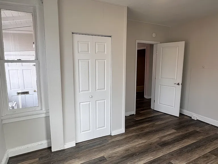 30 W All Saints St #6 — Photo 9