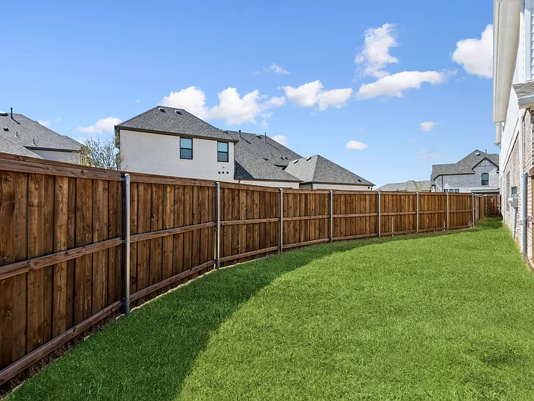 2121 Tolleson Dr — Photo 21