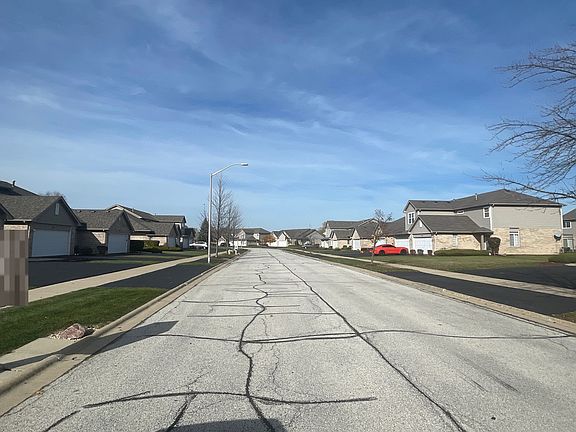 4th image of 18505 Millennium Dr