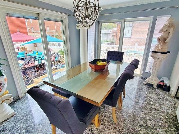 5th image of 72-15 Ditmars Blvd #1