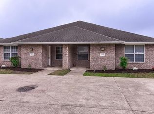 3763 Oldenburg Ln, College Station, TX 77845