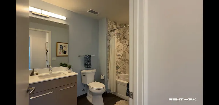 737 W Washington Blvd — Photo 17