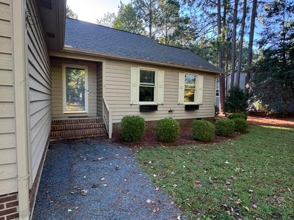 190 Fox Run Rd, Pinehurst, NC 28374