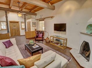 101 Valencia Rd, Santa Fe, NM 87505