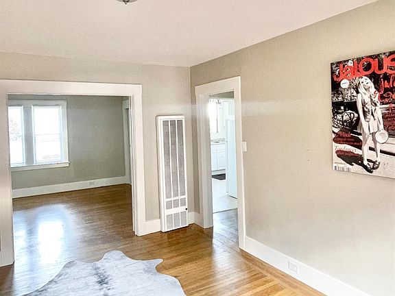 2nd image of 42 Seward St