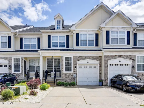 45 Brookfield Drive, Jackson, NJ 08527