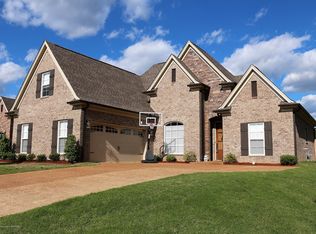 3700 Vintage Dr, Southaven, MS 38672
