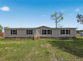 1235 Martin Rd, Saint Pauls, NC 28384
