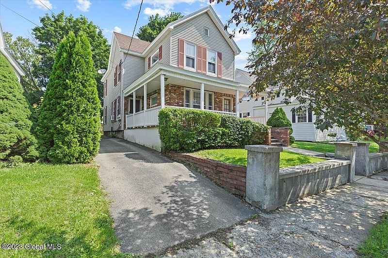 2nd image of 30 Ellsworth Street