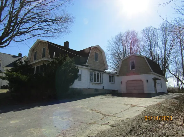 8 Belmont Street, Milo, ME 04463