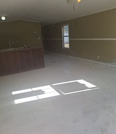 3rd image of 1405 Romie St