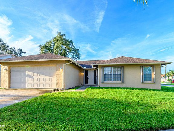 4th image of 1385 Muirfield Dr