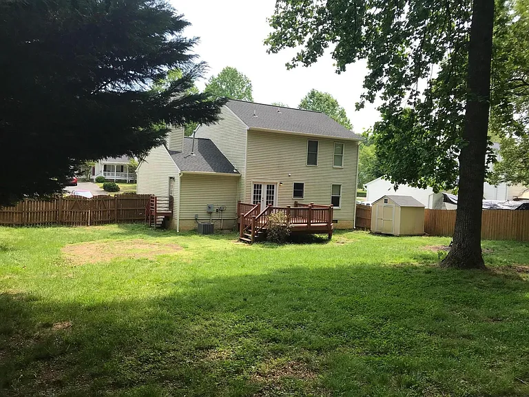 51 Briarwood Dr — Photo 12