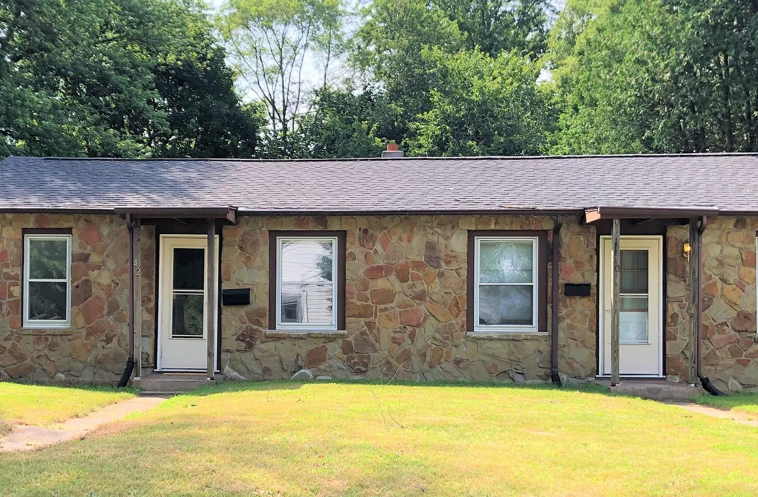 2 bed, 700 sqft, $1,125 — Photo 1