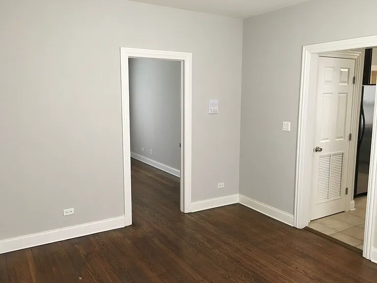3802 W Irving Park Rd — Photo 7