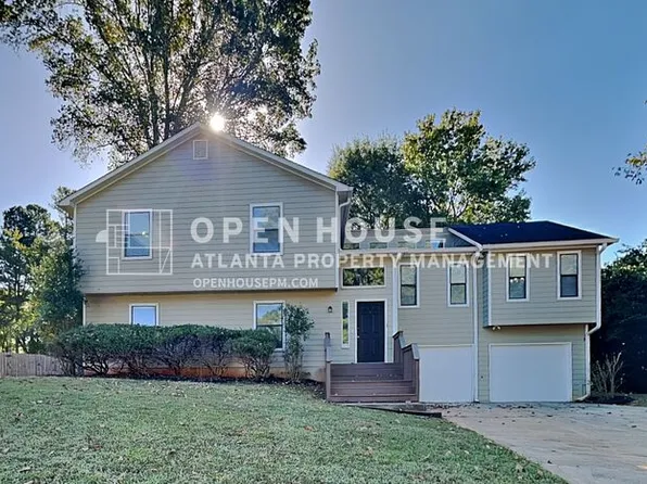 2078 Arrowhead Trl, Marietta, GA 30062
