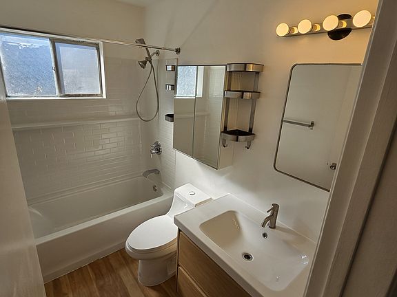 3rd image of 153 Marion Ave #O