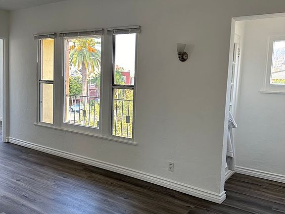4th image of 412-414 Palm Dr #414A