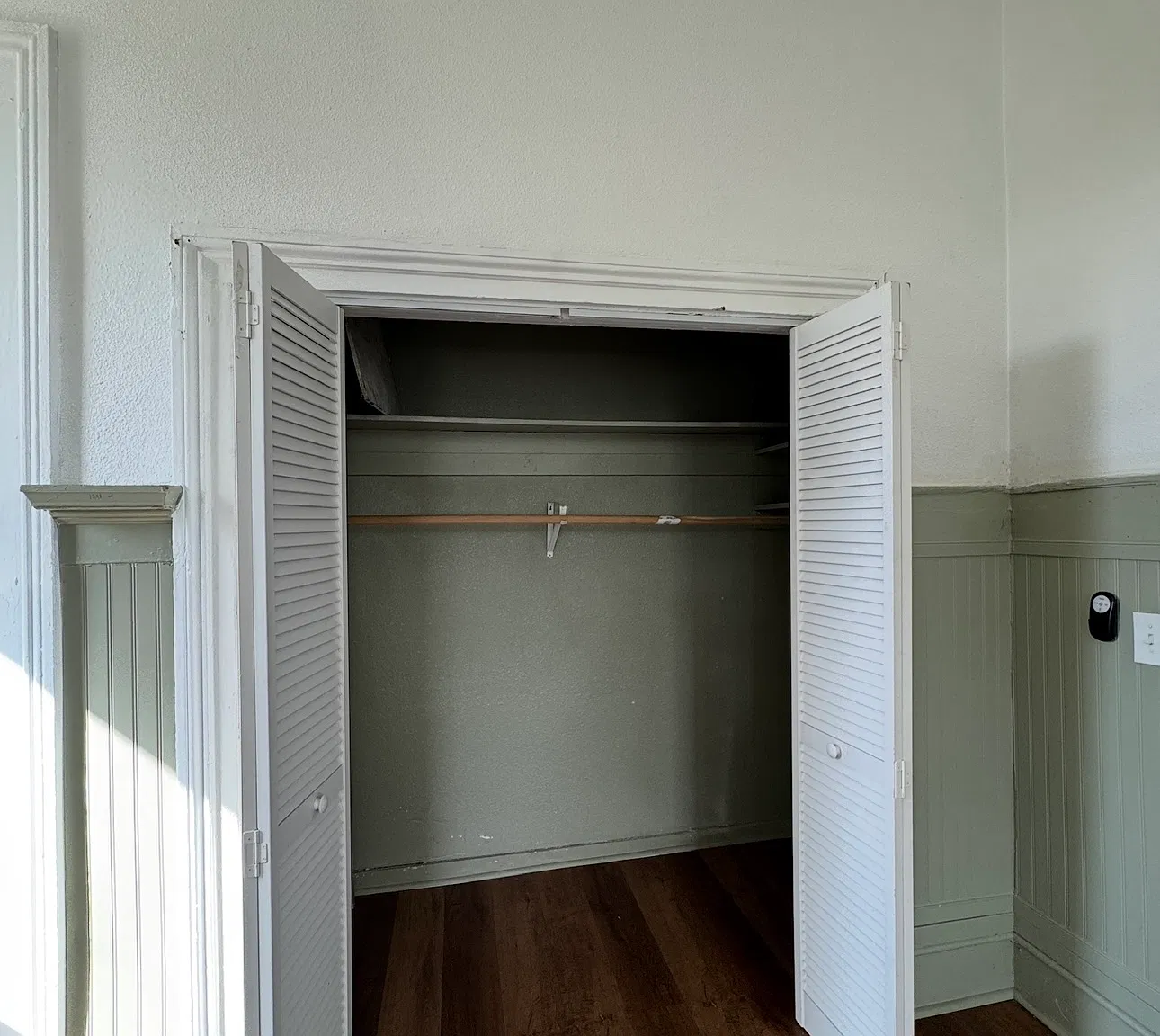145 W Flora St — Photo 3